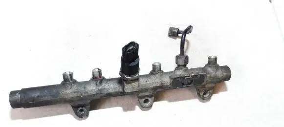 Fuel main line pipe