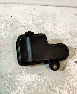 Audi A3 S3 8P Vacuum air tank 06A131541