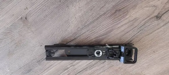 Volkswagen Tiguan Seat belt adjustment motor 4M0857819 624765900L