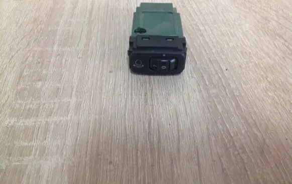 Volkswagen Golf IV Headlight level height control switch