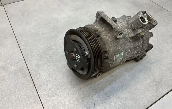 Audi Q3 8U Air conditioning (A/C) compressor (pump) 5N0820803H