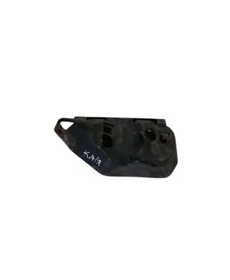 Front bumper mounting bracket