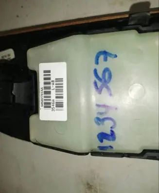 Jeep Grand Cherokee (WK) Electric window control switch 04602781AA 3546A