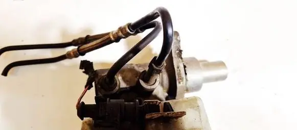 Opel Astra H Master brake cylinder