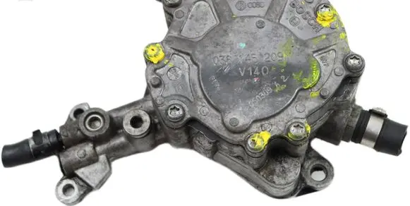 Volkswagen PASSAT B6 Vacuum pump 038145209M
