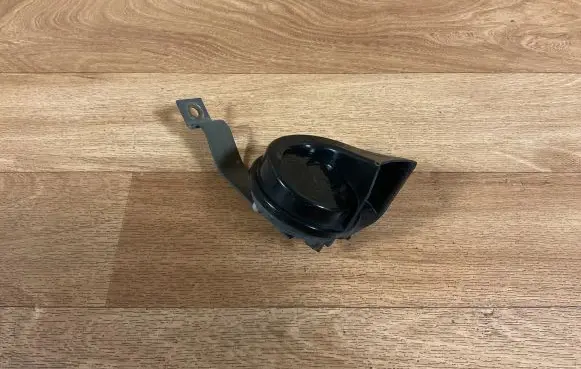 Nissan Primera Horn signal E001157