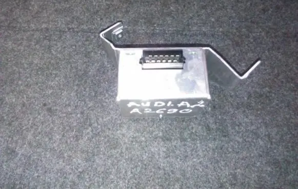 Audi A2 Other control units/modules 8z0035223 7607792080