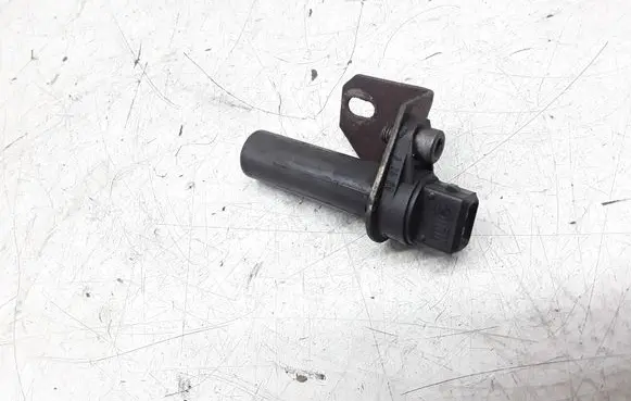 BMW 3 E46 Crankshaft position sensor 2243560