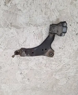 Volvo XC60 Front lower control arm/wishbone 290112