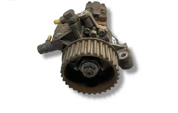 Nissan Juke I F15 Fuel injection high pressure pump A2C53252602 5WS40565 167000938R