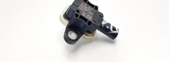 Volkswagen Polo V 6R Airbag deployment crash/impact sensor 4H0955557