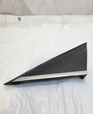 Ford Focus Front arch trim BM51A16003