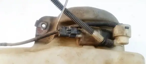 Citroen C8 Windscreen/windshield washer pump