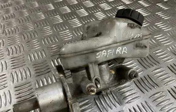 Opel Zafira A Master brake cylinder 32066735