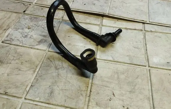BMW 1 E81 E87 Vacuum line/pipe/hose 090151771