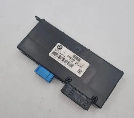 BMW X3 F25 Gateway control module 9282285 61359282285 122631