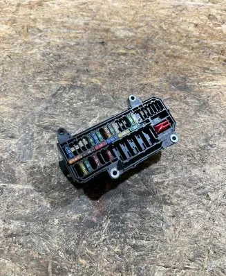 BMW 7 E65 E66 Fuse module 6900583 10688710
