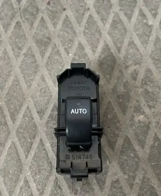 Lexus IS 220D-250-350 Electric window control switch 8403053020 514746 515287