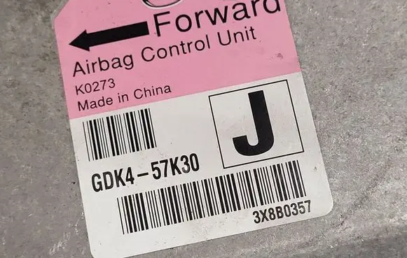 Mazda 6 Airbag control unit/module GDK457K30 K0273