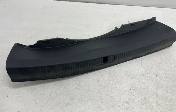 Audi A5 Other trunk/boot trim element 8W6863471