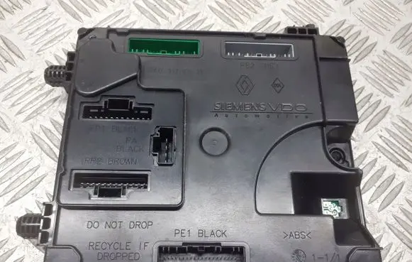 Renault Laguna III BSM Control unit A2C53297639