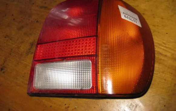 Volkswagen Polo III 6N 6N2 6NF Rear/tail lights