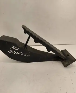 BMW 5 E60 E61 Accelerator throttle pedal 6766930 220904 25916010