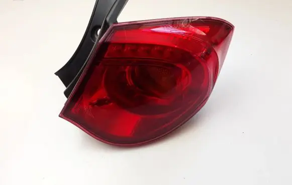 Alfa Romeo Giulietta Rear/tail lights 50513612