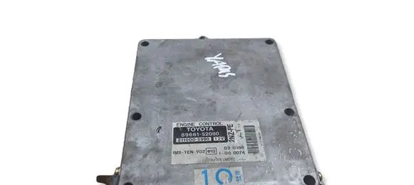 Toyota Yaris Engine control unit/module 8966152080