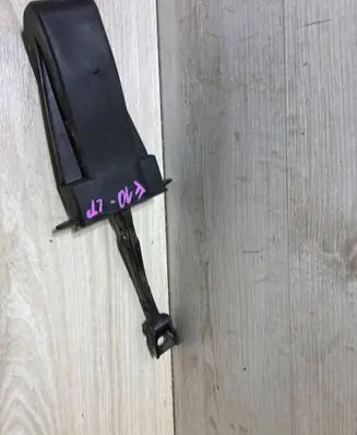 BMW 5 F10 F11 Rear door check strap stopper 7182019