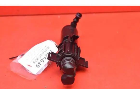 Audi A4 S4 B8 8K Windshield washer spray nozzle 8K0955102B