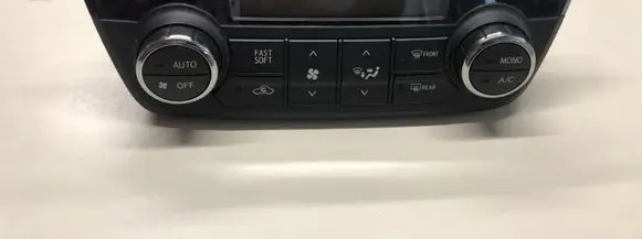 Toyota RAV 4 (XA40) Climate control unit 5590042450 9461A63