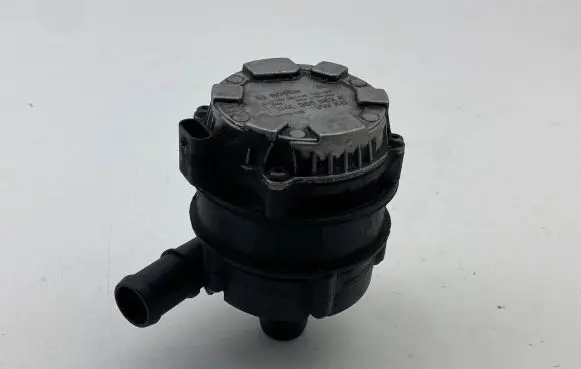 Volkswagen Passat Alltrack Electric auxiliary coolant/water pump 04L965567A 0392024006 20151023300