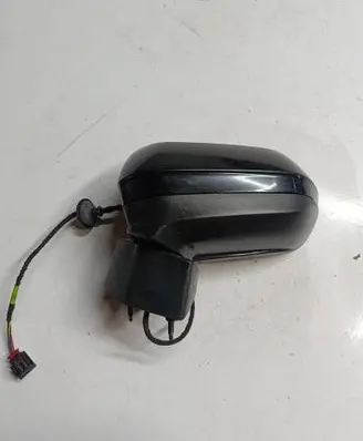 Audi Q2 - Front door electric wing mirror A561FW4789