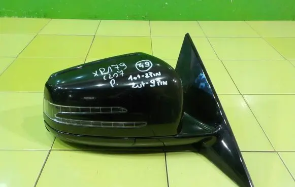 Mercedes-Benz E C207 W207 Front door electric wing mirror PRAWE XP179