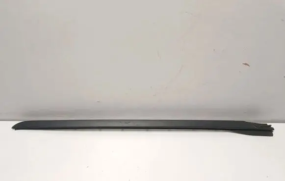 BMW i4 Windshield trim 7933087