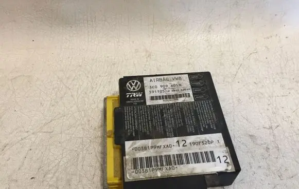 Volkswagen PASSAT B6 Airbag control unit/module 3C0909605M