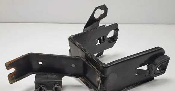 Alfa Romeo GT ABS pump bracket 