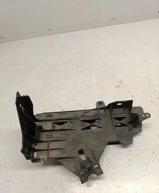 BMW 5 F10 F11 Headlight/headlamp mounting bracket 7200793