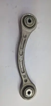 Maserati Ghibli Rear upper control arm/wishbone 69573 067000725