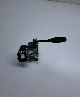 Mercedes-Benz E W211 Indicator stalk A1715402445