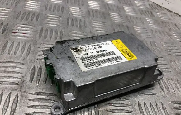 BMW 5 E60 E61 Airbag control unit/module 6952993 28002868