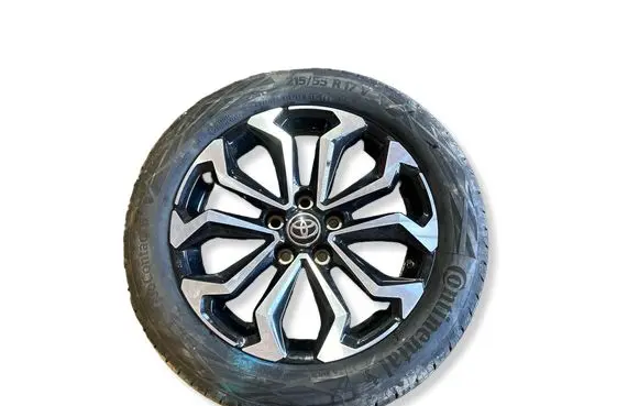 Toyota Yaris Cross R17 alloy rim 