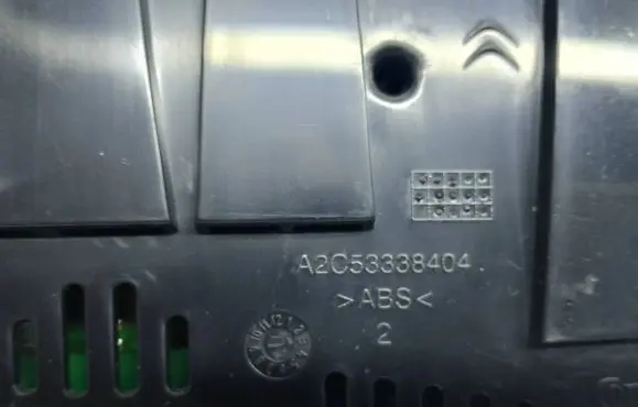 Citroen C4 II Speedometer (instrument cluster) A2C53338404