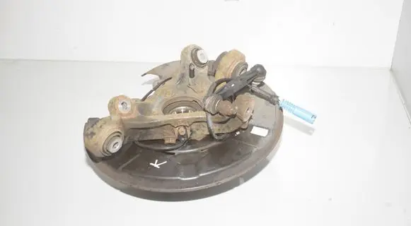 BMW X1 E84 Rear wheel hub 6788049 33326788049 6788053