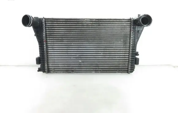 Volkswagen Touran I Intercooler radiator 1K0145803A