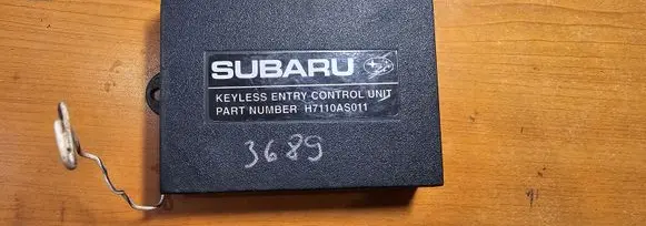 Subaru Legacy Alarm control unit/module H7110AS011