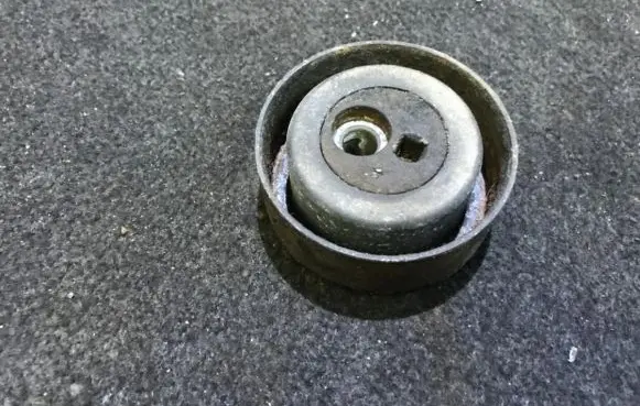 Peugeot 406 Generator/alternator belt tensioner