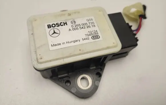 Mercedes-Benz E C207 W207 Other relay A0055422618