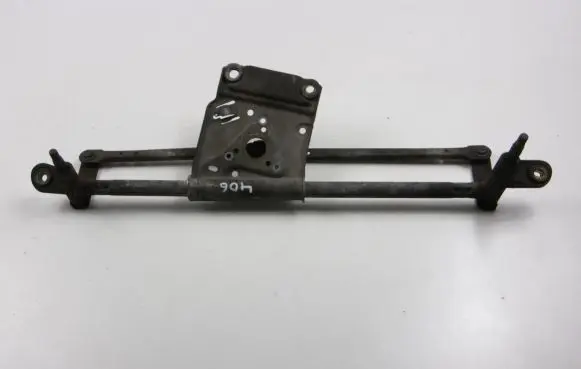 Peugeot 406 Front wiper linkage 
